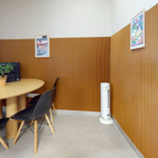 Bureau privé 25 m² 8 postes Coworking Avenue Jean Jaurès Joinville-le-Pont 94340 - photo 2